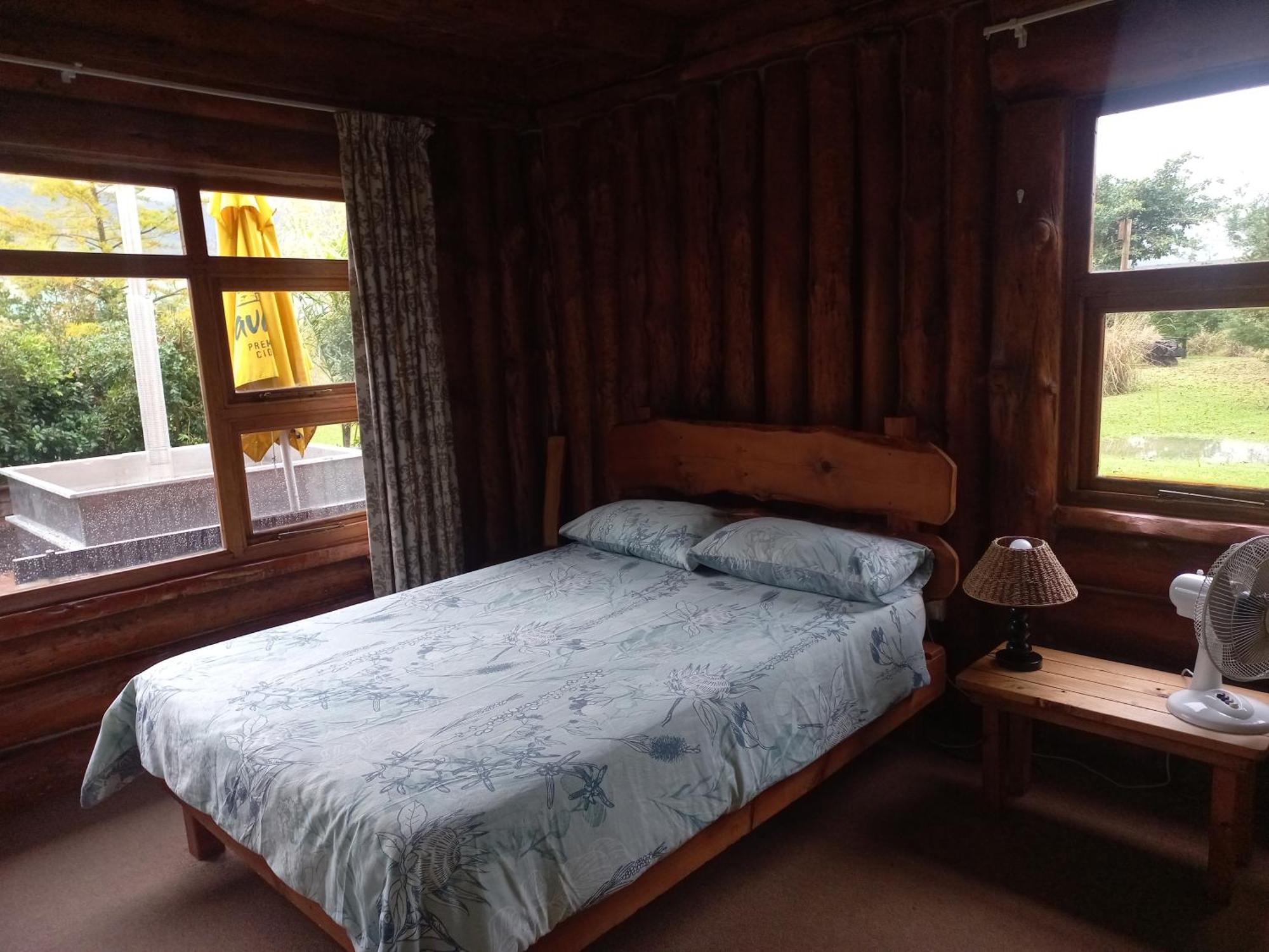A Log Home At Buffalo Creek Buffeljagsrivier المظهر الخارجي الصورة