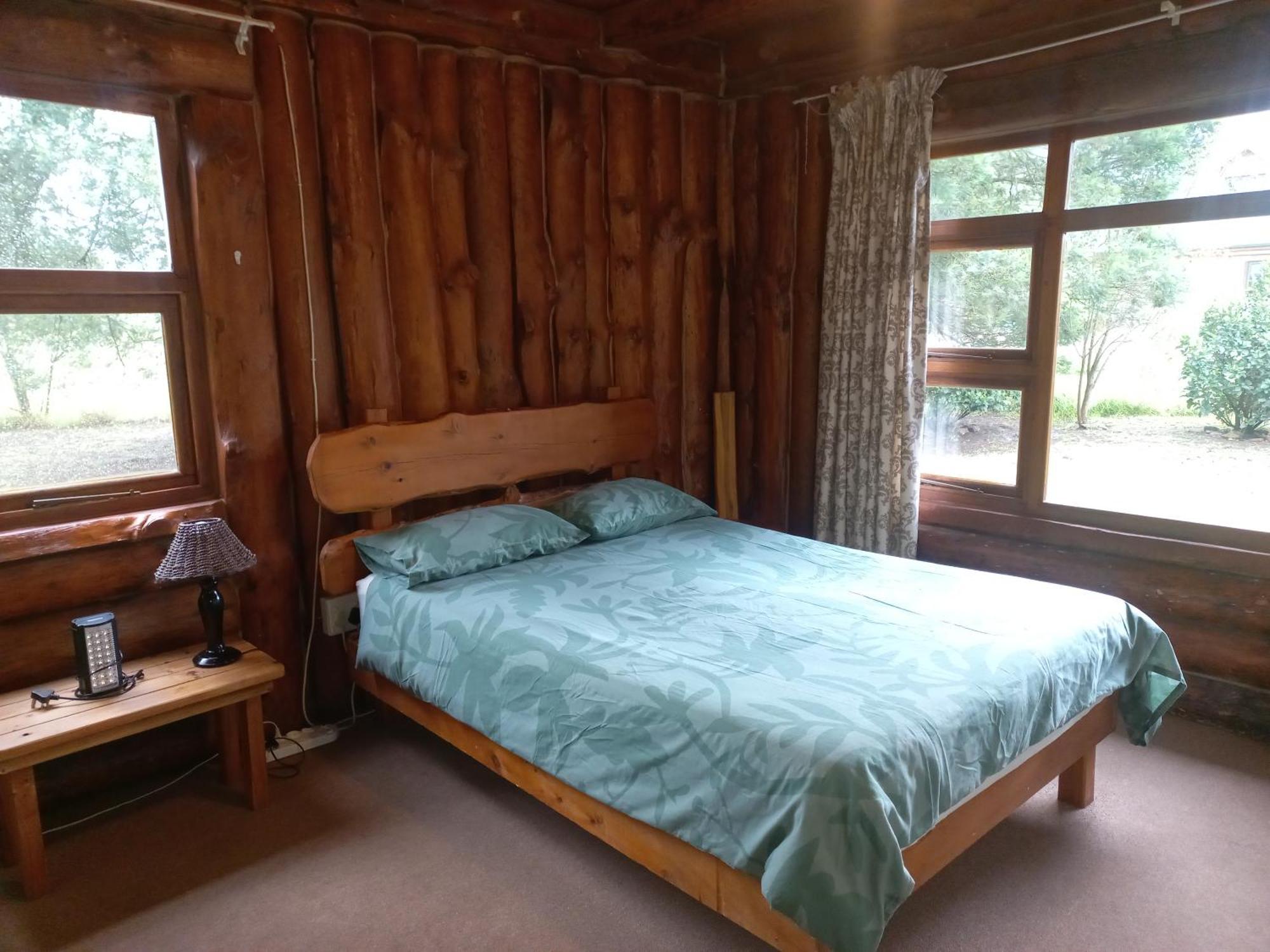 A Log Home At Buffalo Creek Buffeljagsrivier المظهر الخارجي الصورة