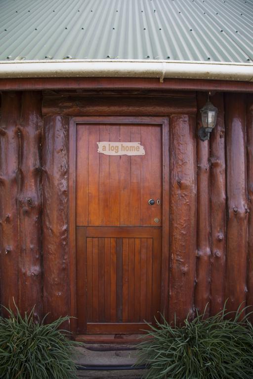 A Log Home At Buffalo Creek Buffeljagsrivier المظهر الخارجي الصورة