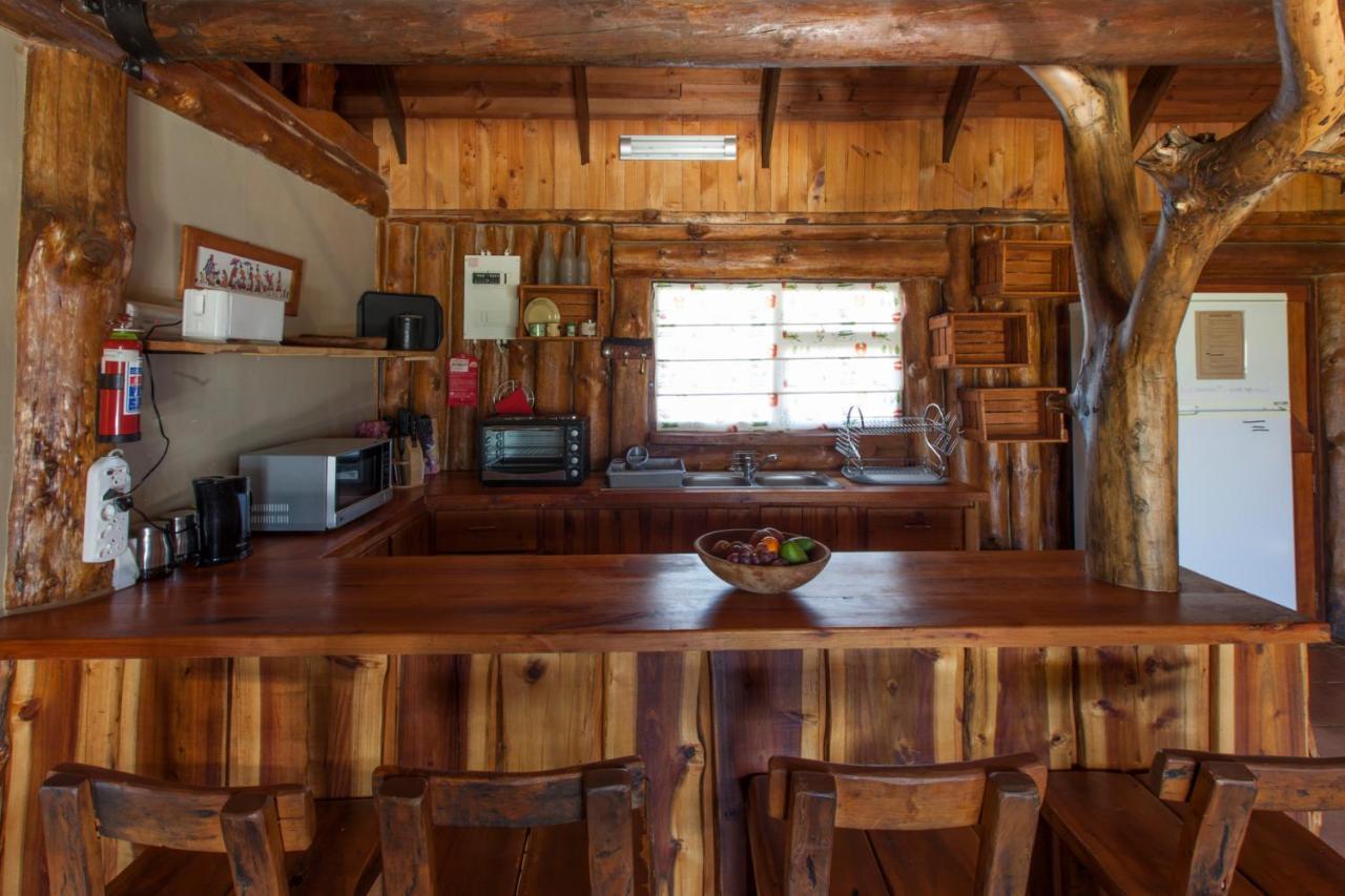 A Log Home At Buffalo Creek Buffeljagsrivier المظهر الخارجي الصورة